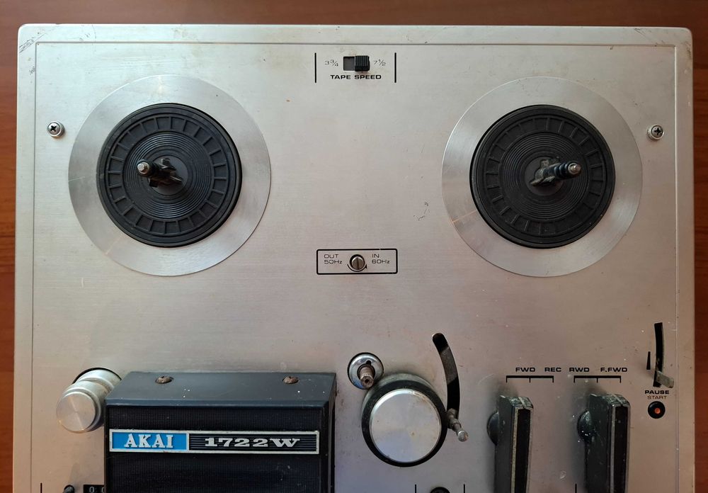 AKAI 1722W Магнетофон