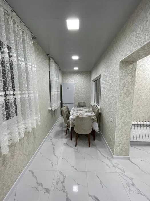 Продается квартира на Юнусабадском районе ориентир ресторан Шохсарой