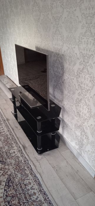 Подставка под телевизор