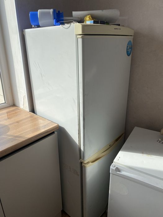 Холодильник нужно заправить фрион