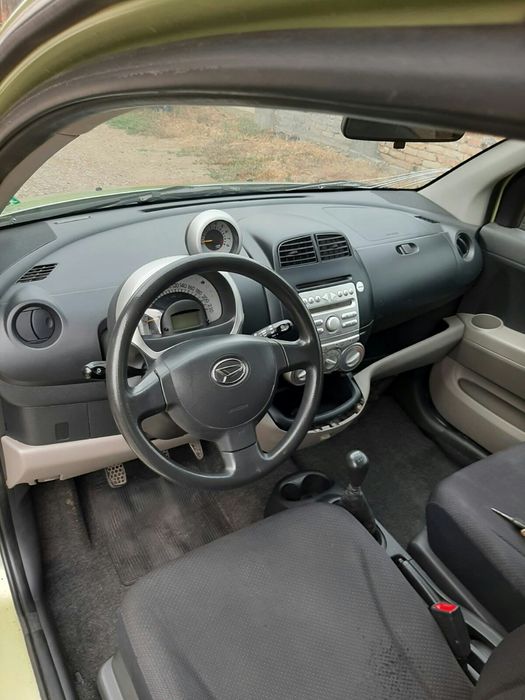 Daihatsu Sirion 1.3 на части