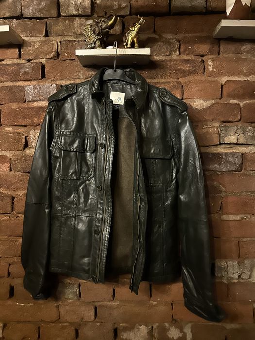 Geaca bomber de piele