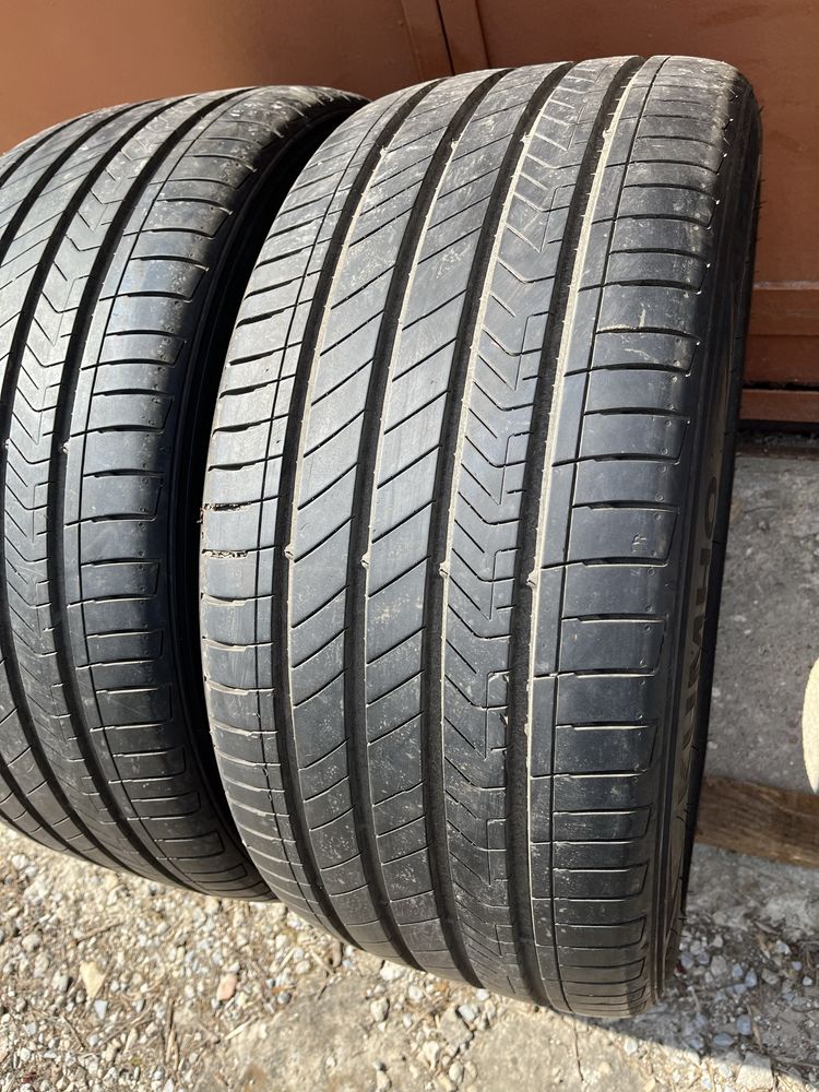 2 бр. летни гуми 275/40/20 Kumho DOT 2921 6 mm