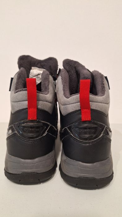 Ghete zăpadă iarna quechua marimea 40