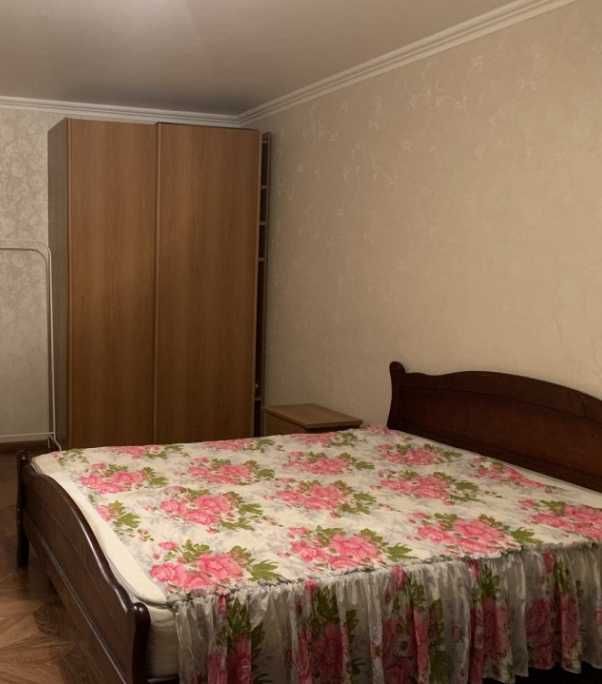 Дава се под наем Едностаен апартамент в Пловдив, Централна гара - 37 кв.м за 153 € - Снимка #1