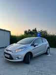 Ford Fiesta Vând Ford Fiesta | 1.4 benzină | automată | Euro 5