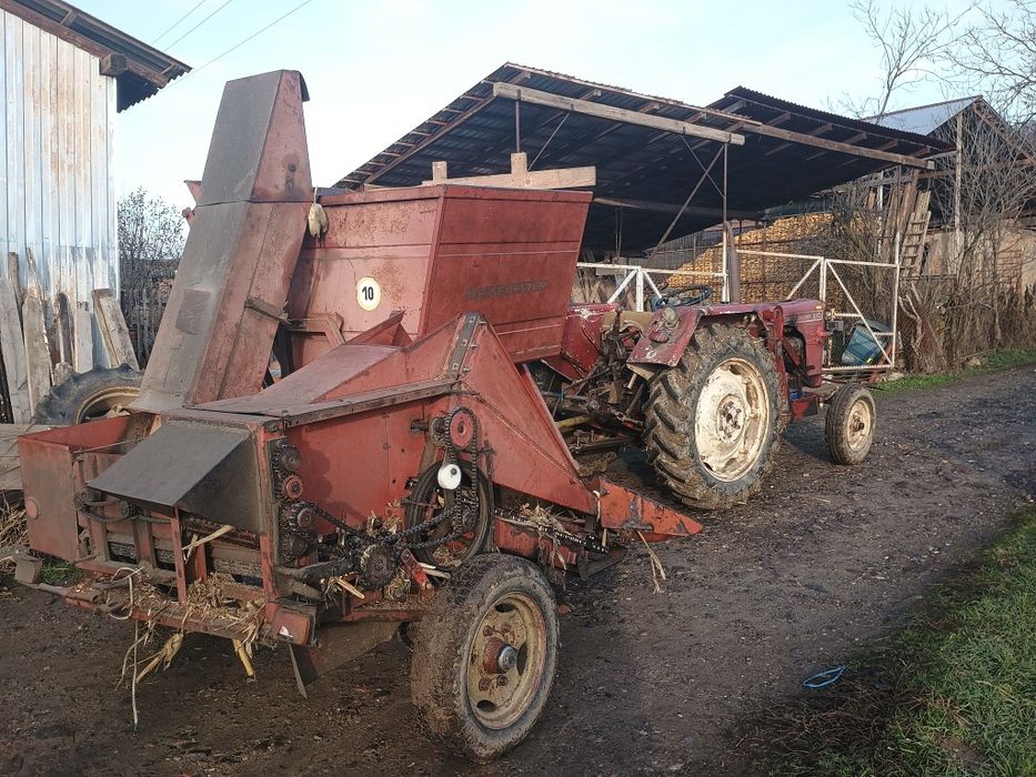 Vând la pachet sau separat