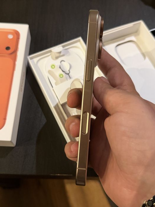 Iphone 16Pro 128 gb Desert Titanium Baterie 92%