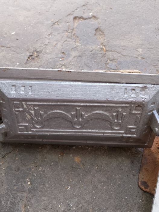 Uși de sobă noi ieftin