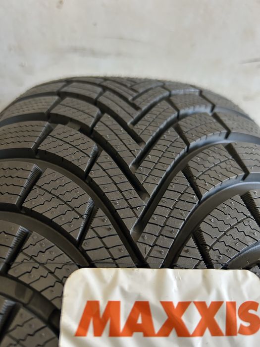 Автомобилни гуми мaxxis