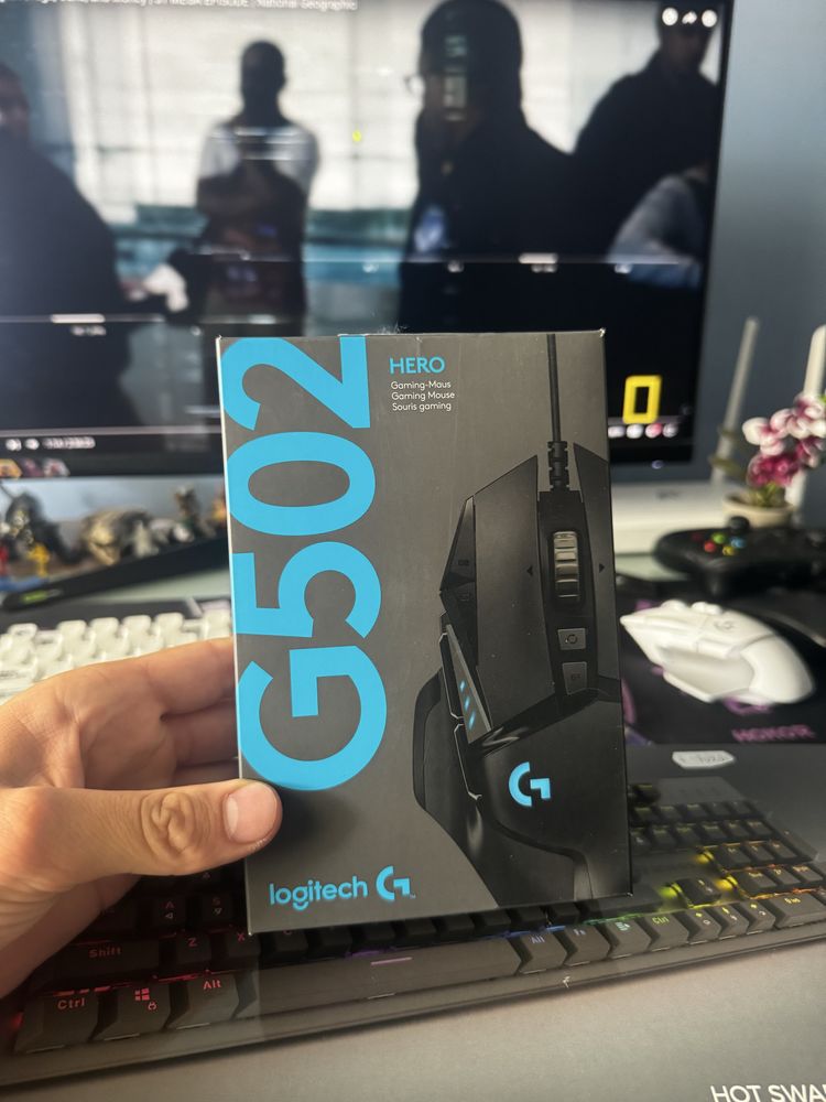 Logitech g502 черна мишка