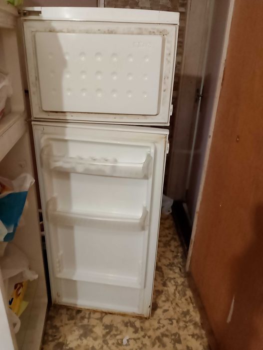 Хладилник  санг добро състояние