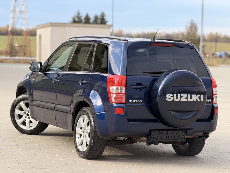 Suzuki Grad Vitara 4x4An 2010 1.9D 129cp Navi/Piele/Xenon/Adus recent