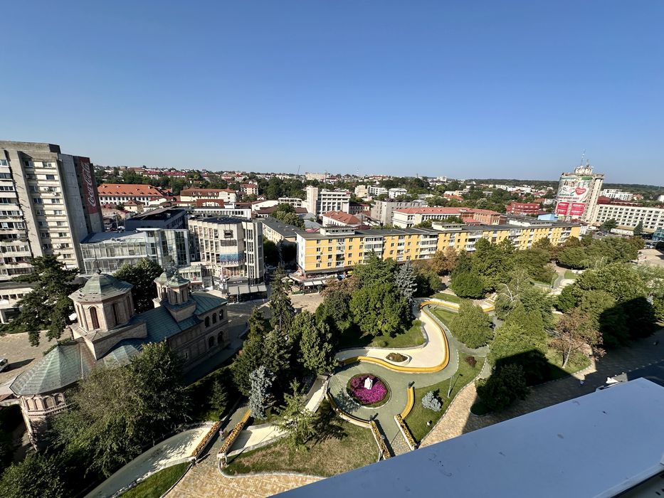 Pitesti Ultracentrala  2 semidecomandate 72000 euro