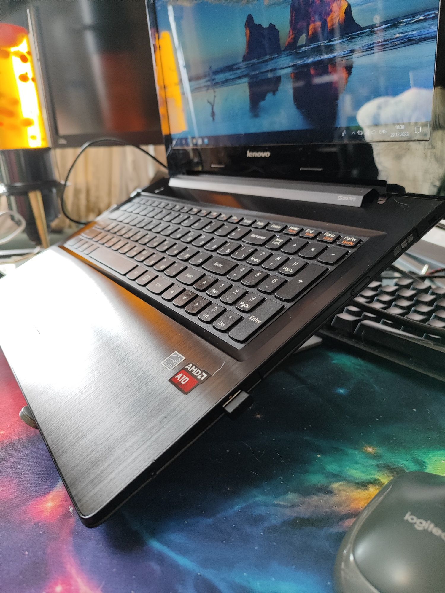 Игровой ноутбук Lenovo SSD/AMD/дискретная видеокарта