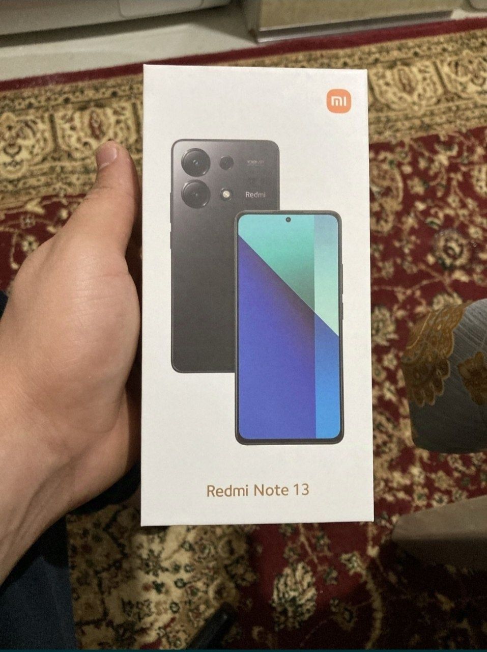 Redmi note 13  8/256gb srochniy sotiladi