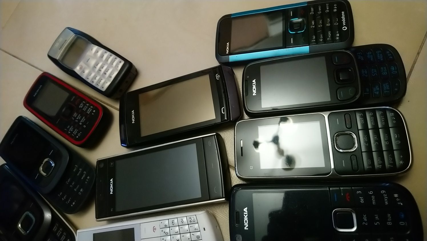 Nokia 6131,5610,2680,X6,X2,E6,5130,6303,C2,3120,6730,6720,8800,2220