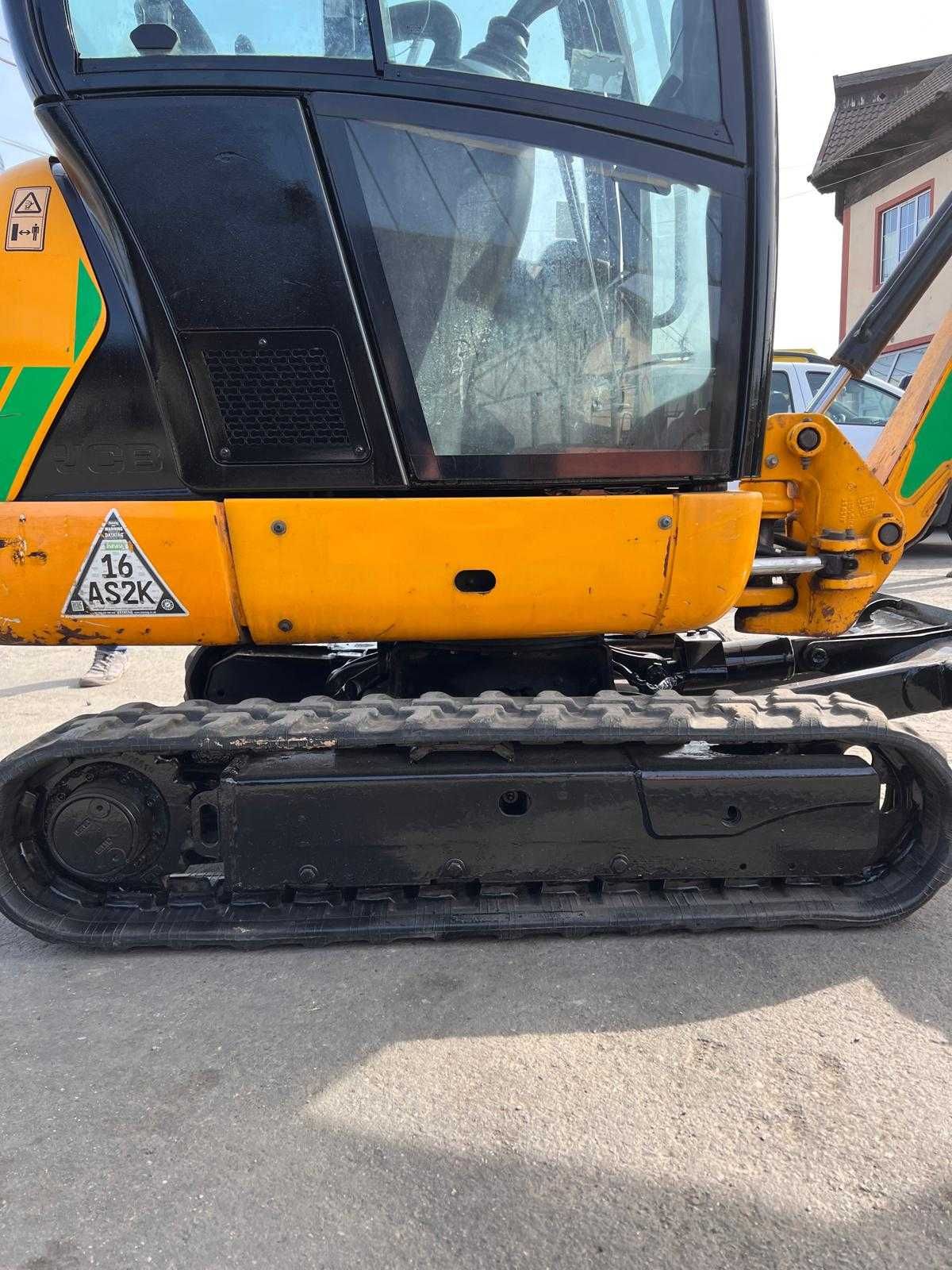 Miniexcavator JCB
