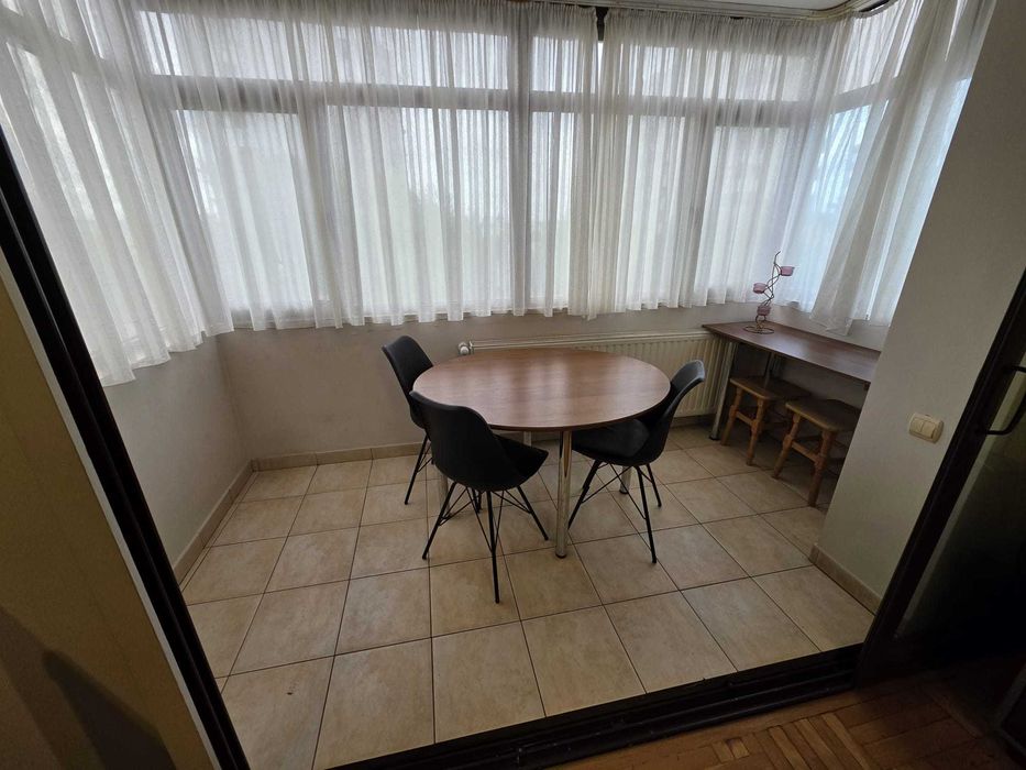 Ultracentral 2 camere decomandate 65 mp