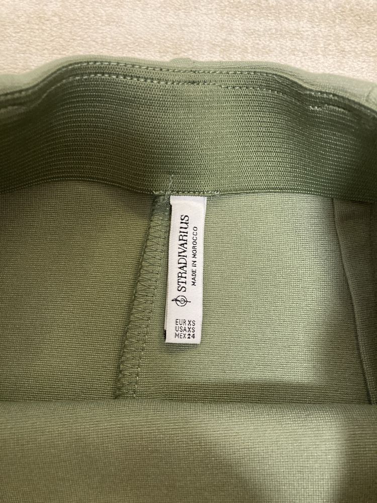 Къси поли и панталони Zara и Stradivarius размер XS-S