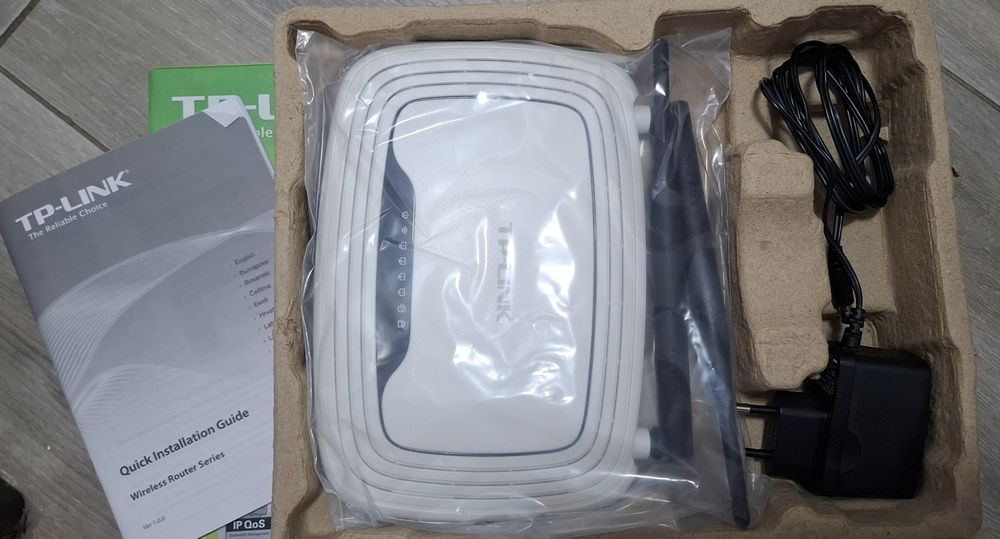 Router Wireless TP-Link TL-WR841N – 300 Mbps – Ca nou