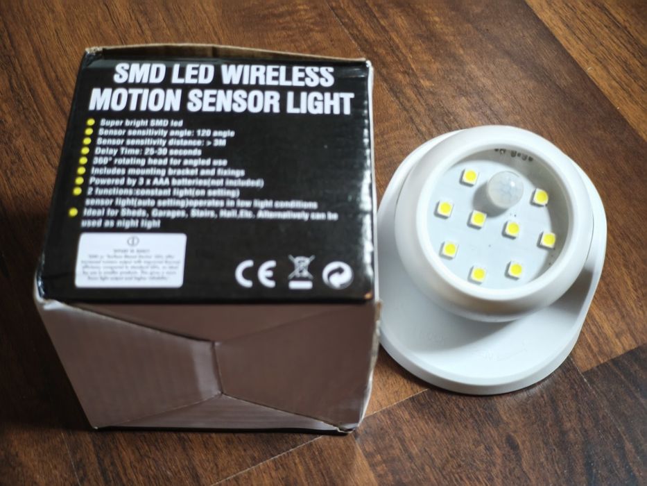 Lampa cu senzor miscare/lumina