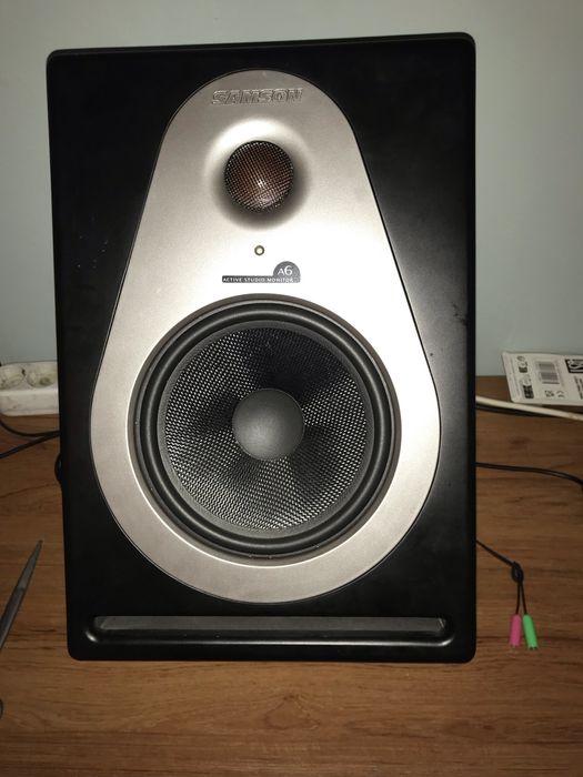 Monitoare active Samson + Mixer Behringer 1832 USBFX