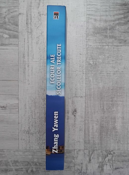 Zhang Yawen - Ecouri ale secolelor trecute. Reflecții despre Hong Kong