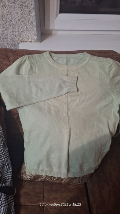 Продам кофту брюки сарафан