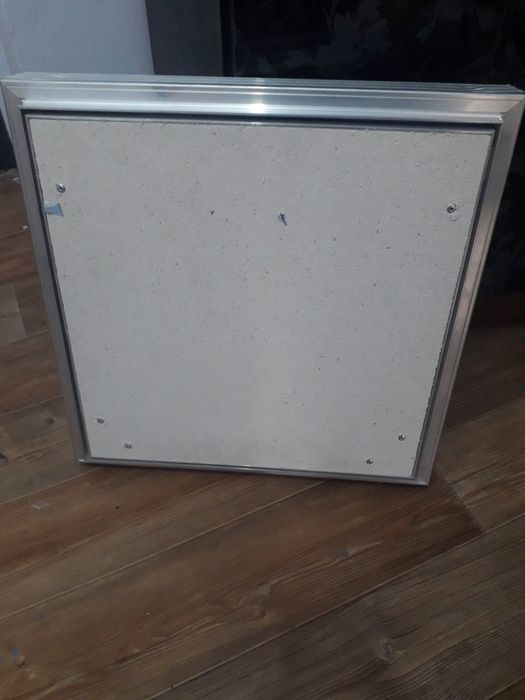 Продаю скрытый люк новый высокого качества