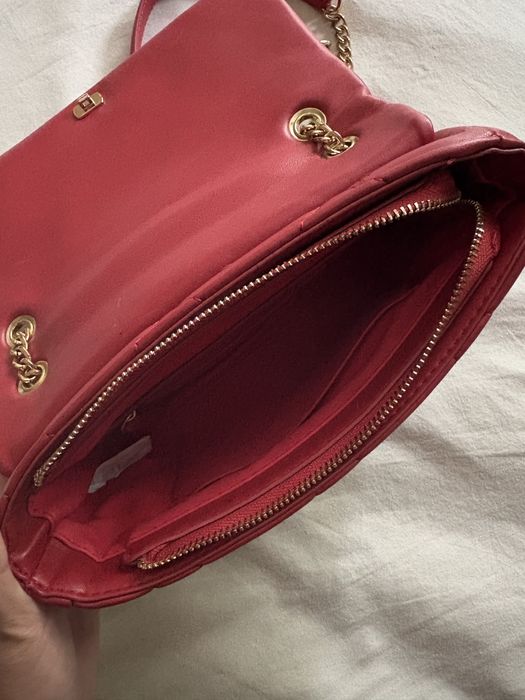Чанта на Valentino