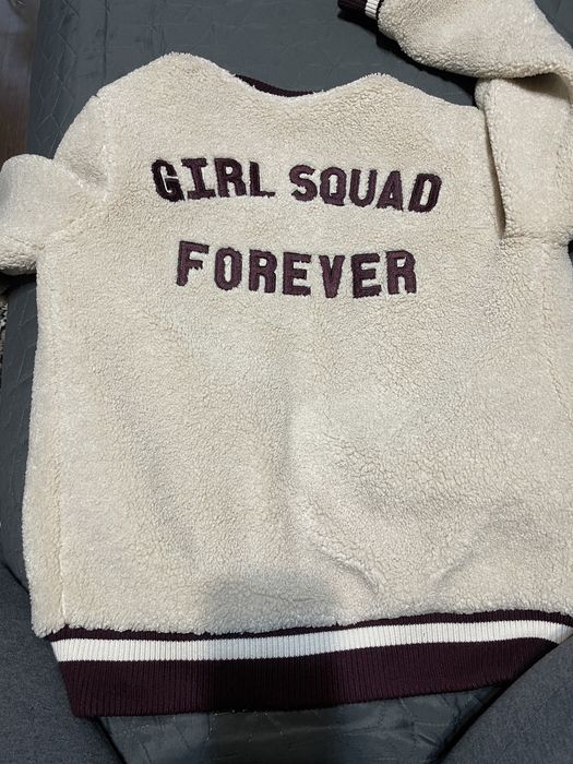 Geci si haine de dama