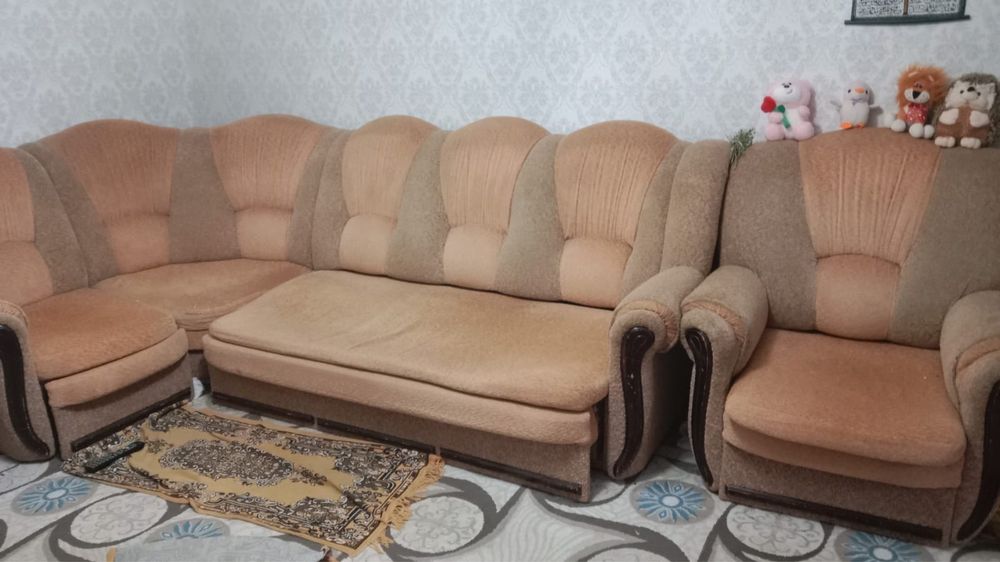 Диван продается