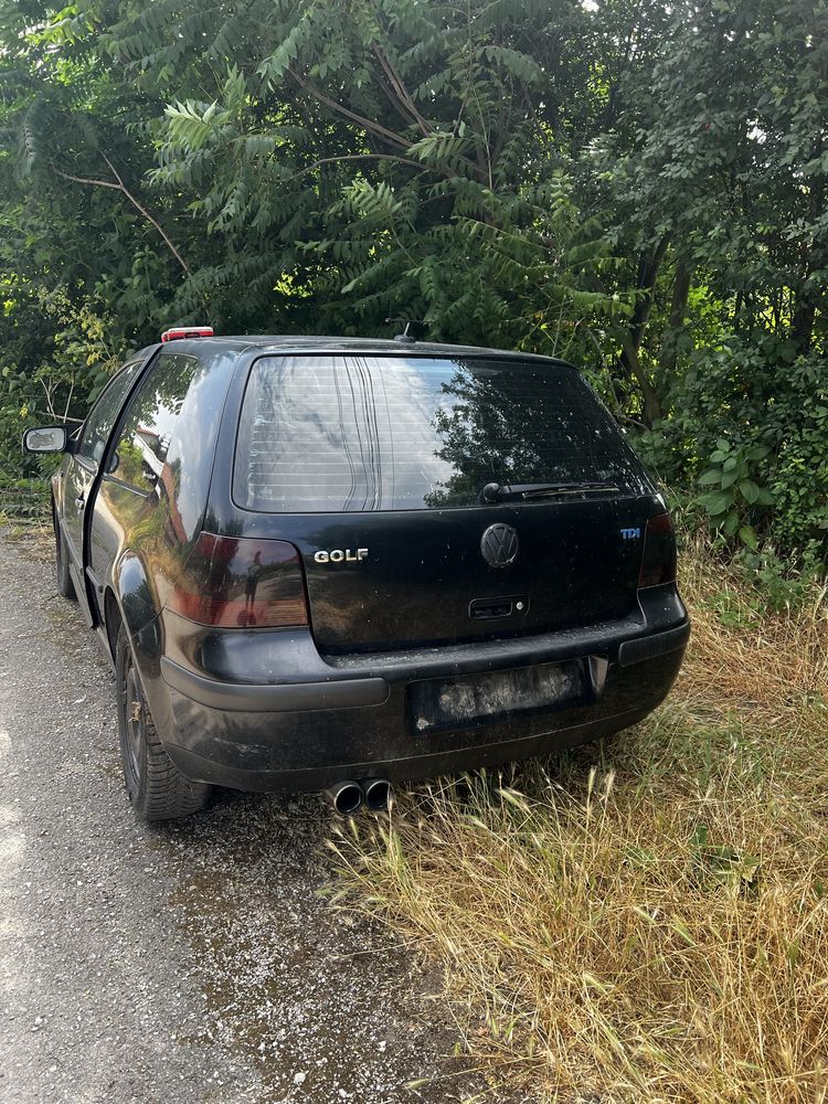Голф 4 1.9 TDI AHF 110 на части