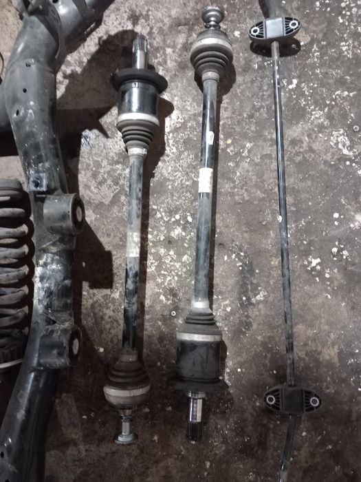 Punte spate completa grup amortizoare brat fuzeta spate BMW G20 G21