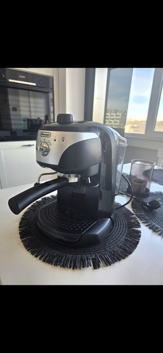 Кафемашина DeLonghi EC221.B