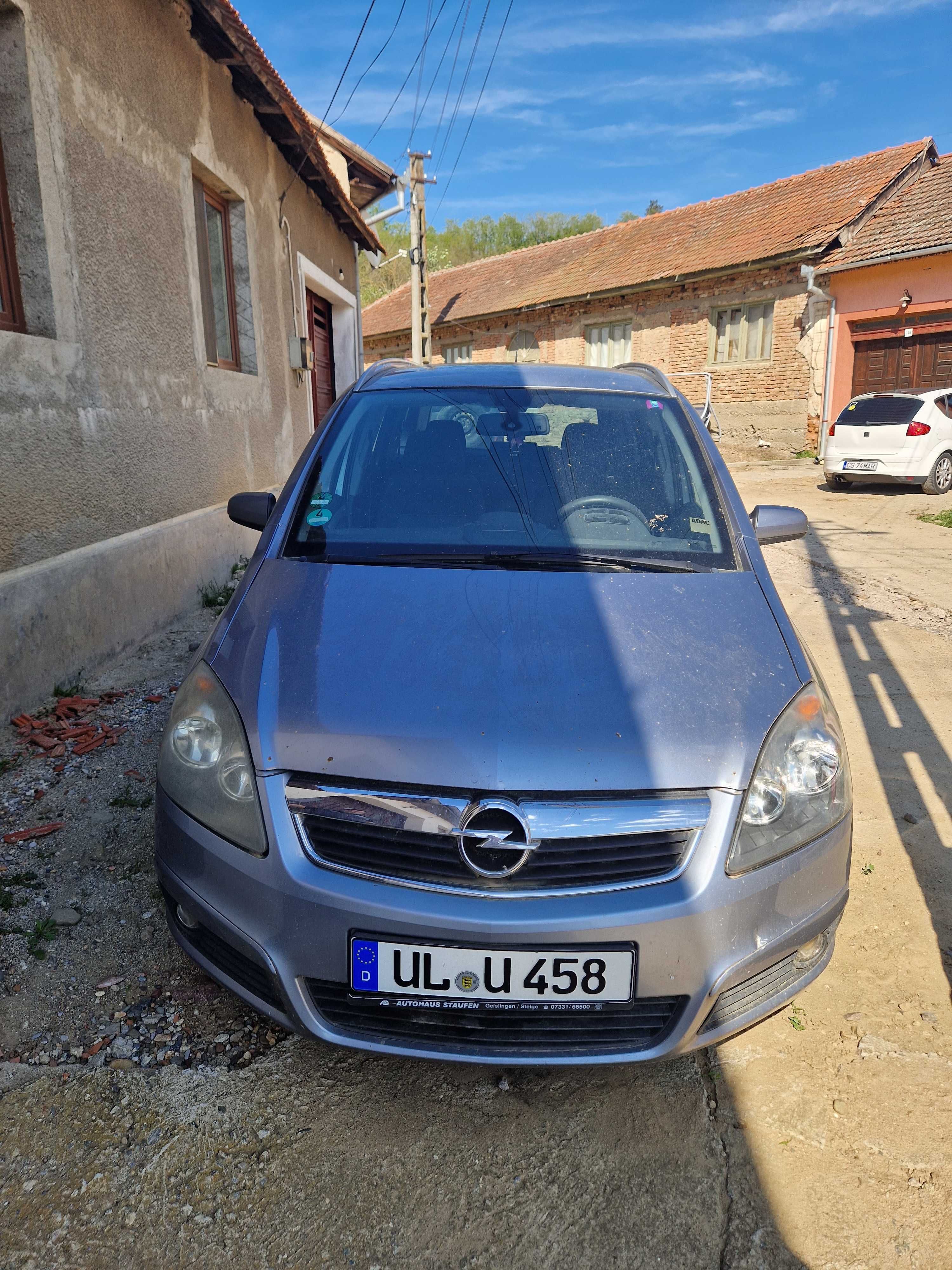 Se vinde Opel Zafira