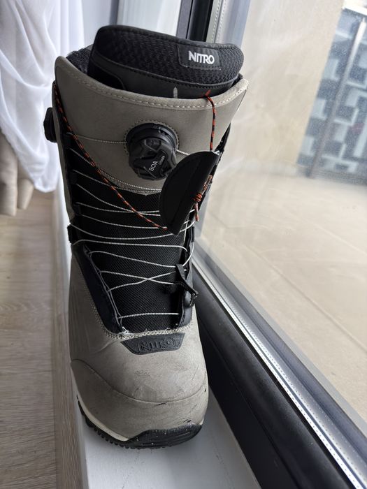 Snowboard boots Nitro Chase BOA Stone 290