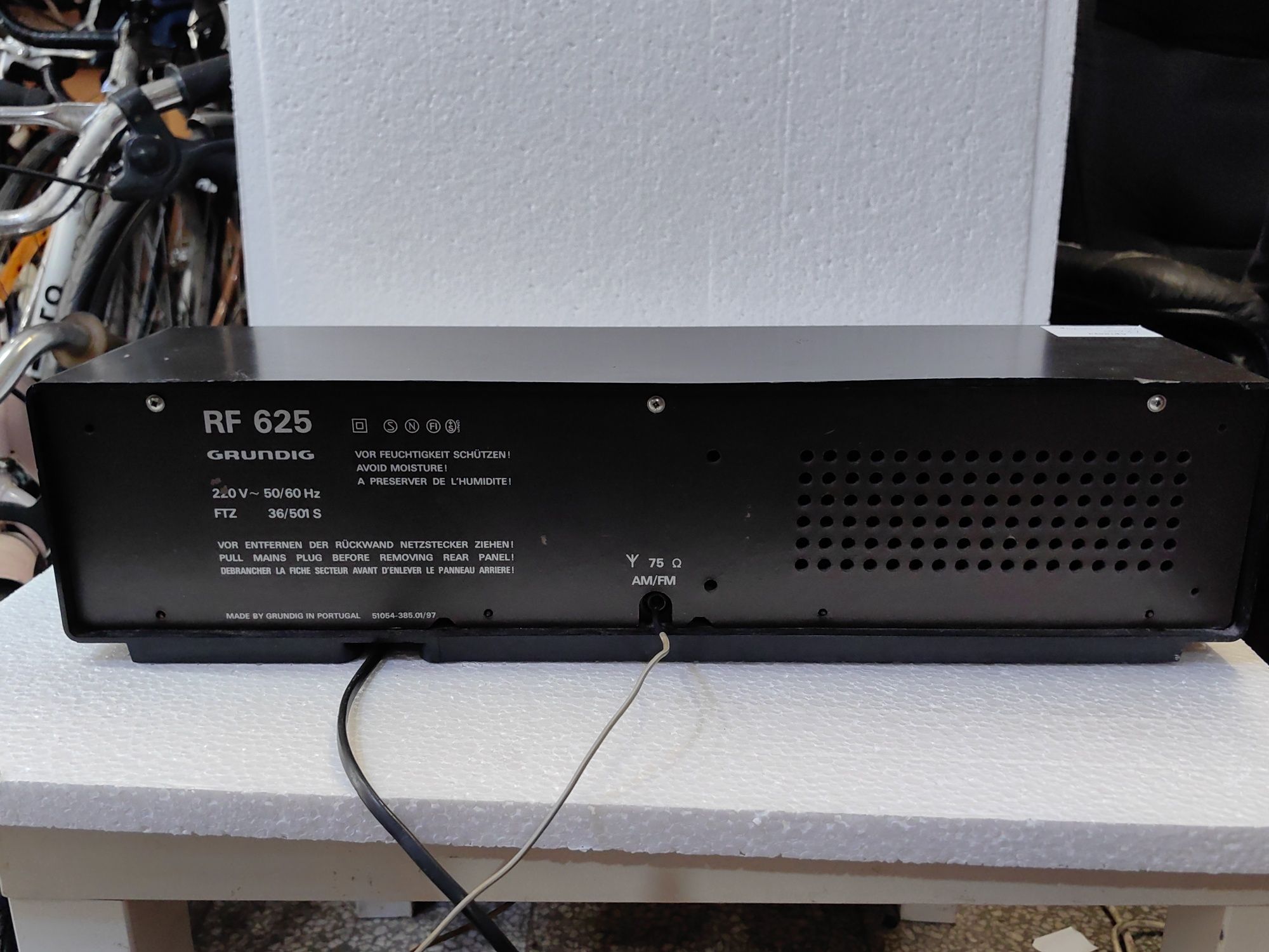 Радио Grundig RF 625