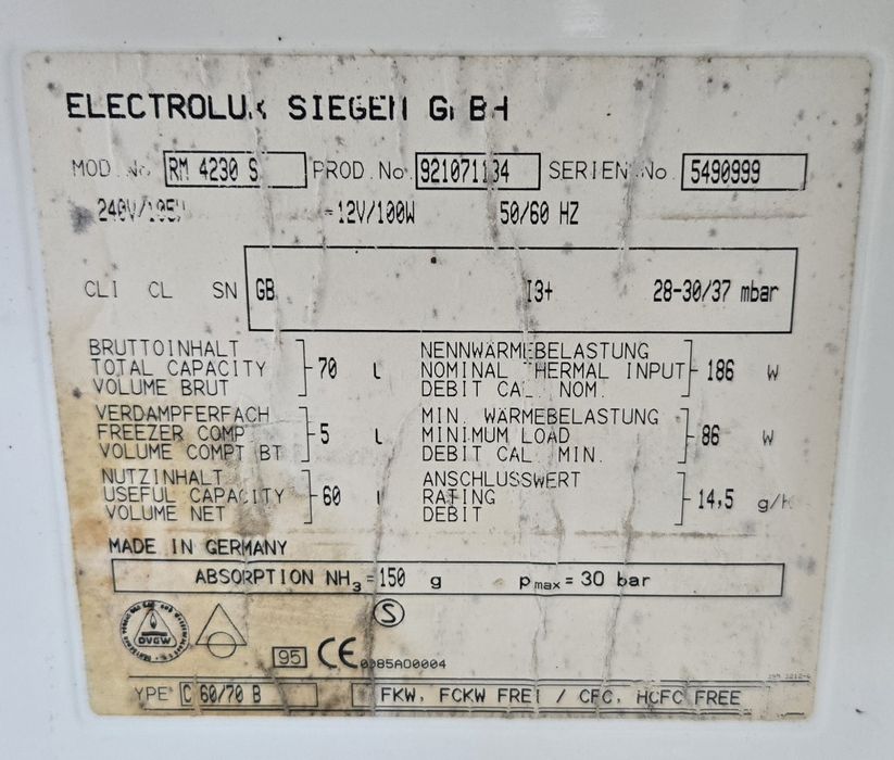 Frigider rulota Electrolux 12v 220v gaz
