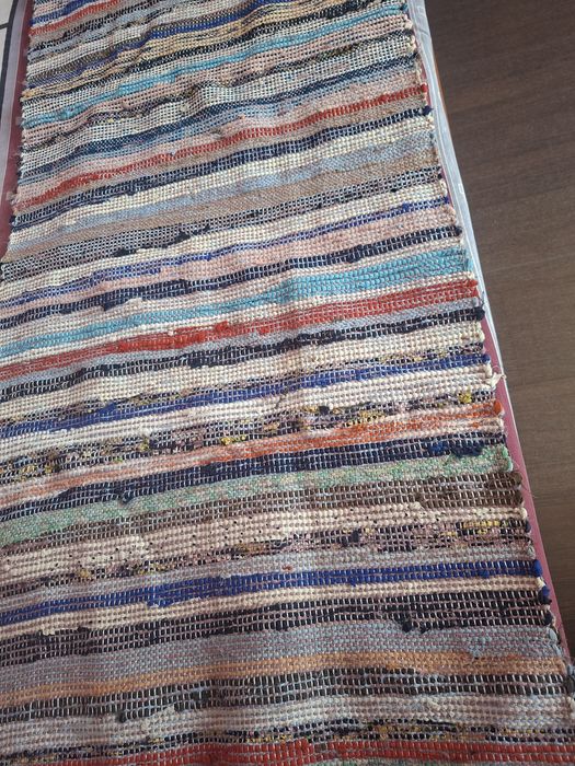 Vând Preș/Covor țărănesc țesut manual la război Nou