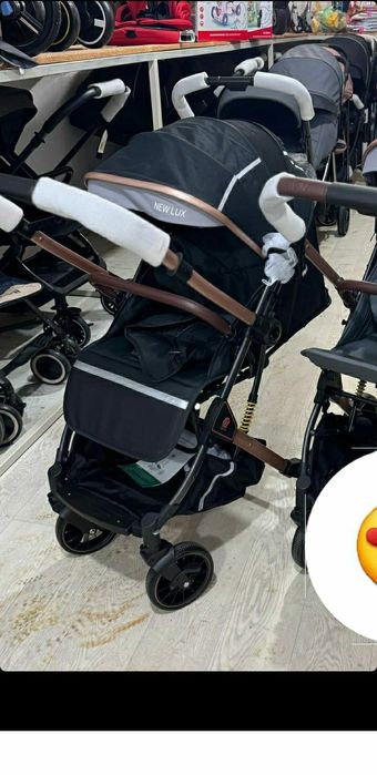 Продаётся НОВАЯ коляска