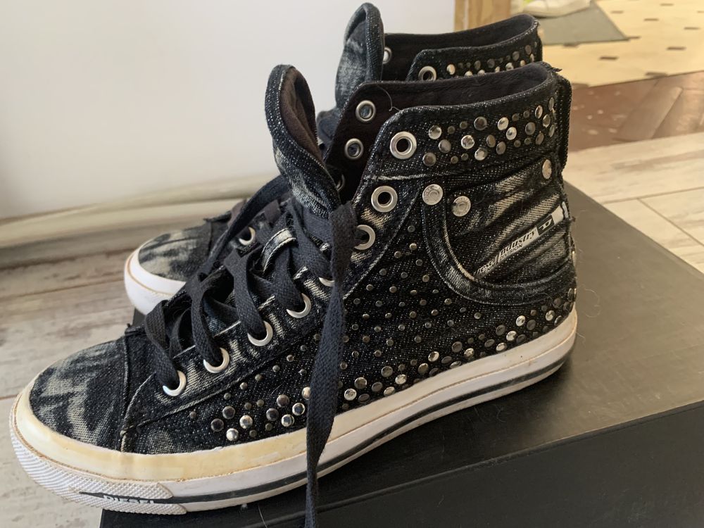 Неонови Кецове converse кецове DIESEL