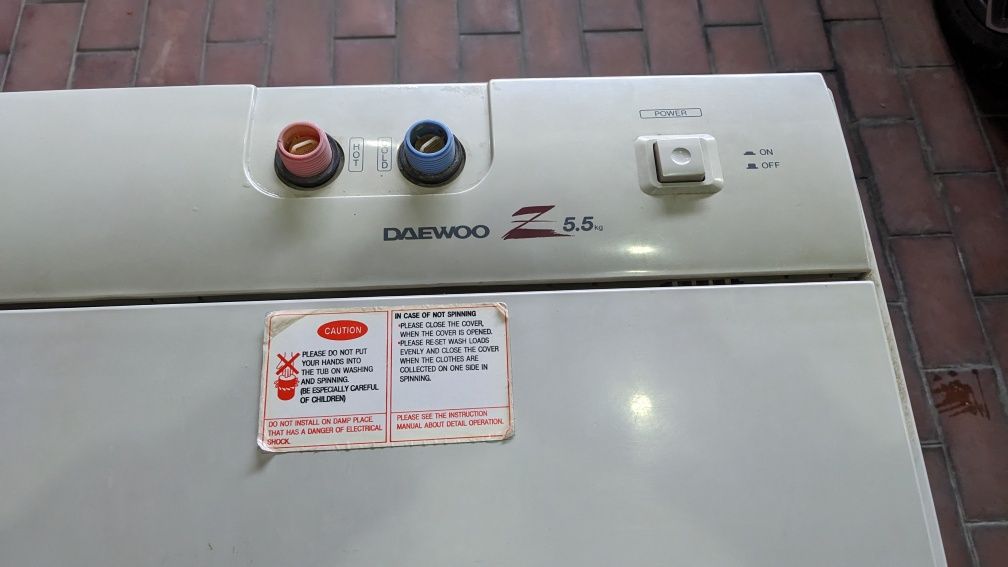 Продаётся стиральная машина Daewoo