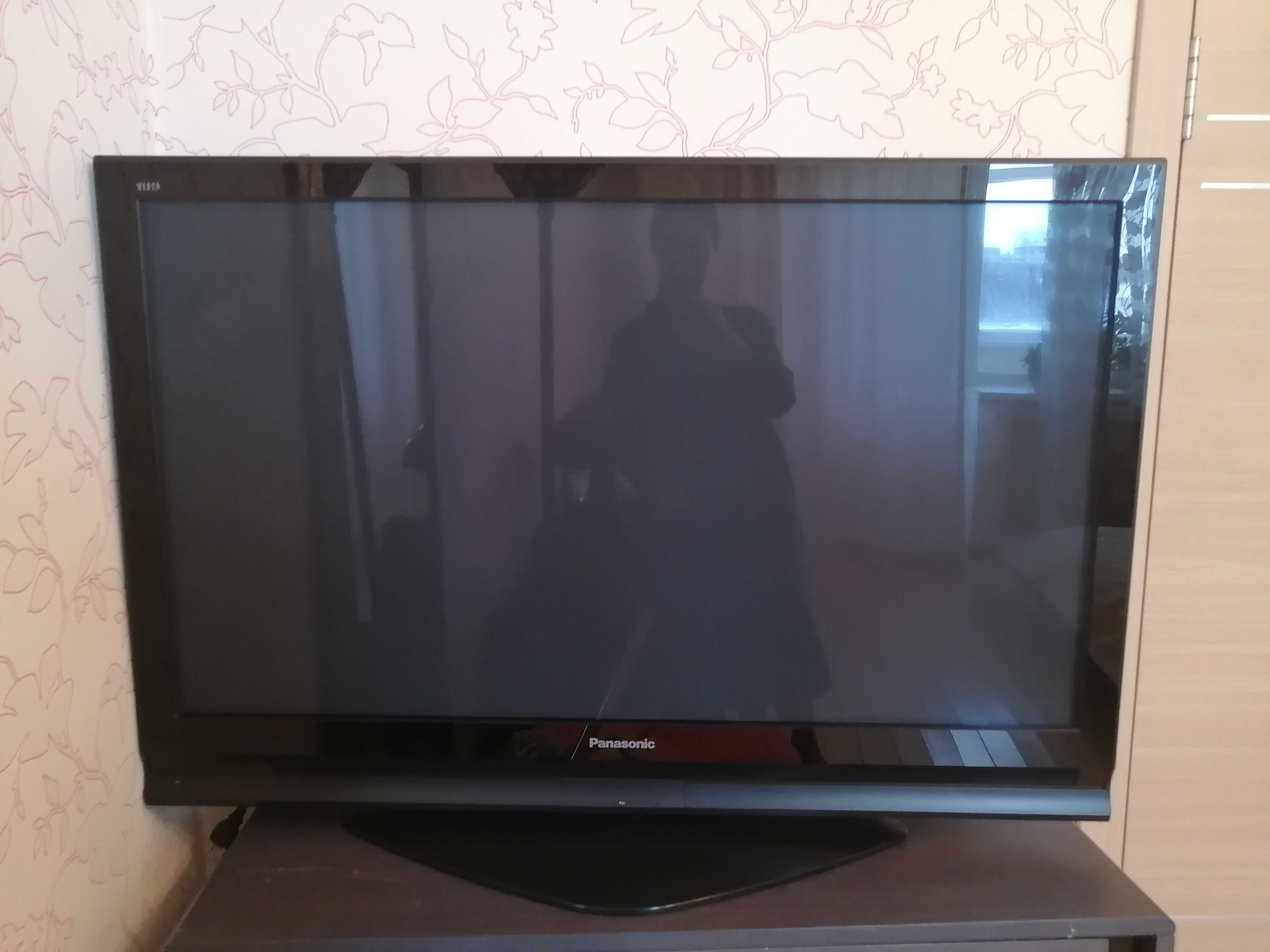 Телевизор PANASONIC 50 дюймов (127см)