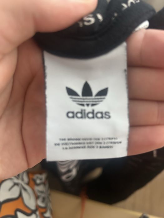 Hanorac adidas, nou