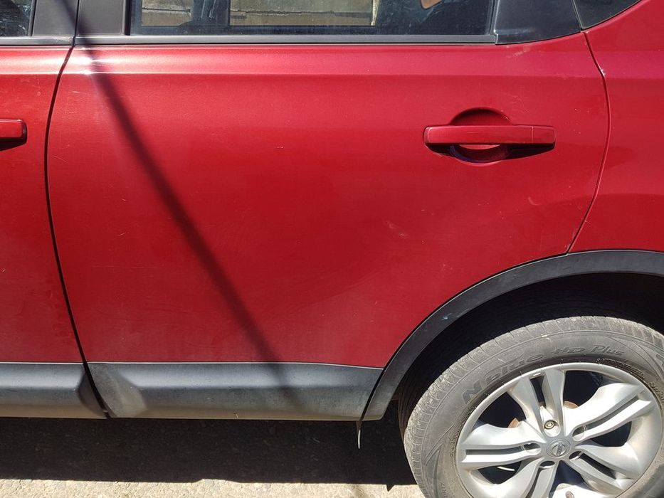 Usa Stanga Spate Nissan Qashqai Facelift 2010 - 2013 SUV 4 Usi Rosu (542)