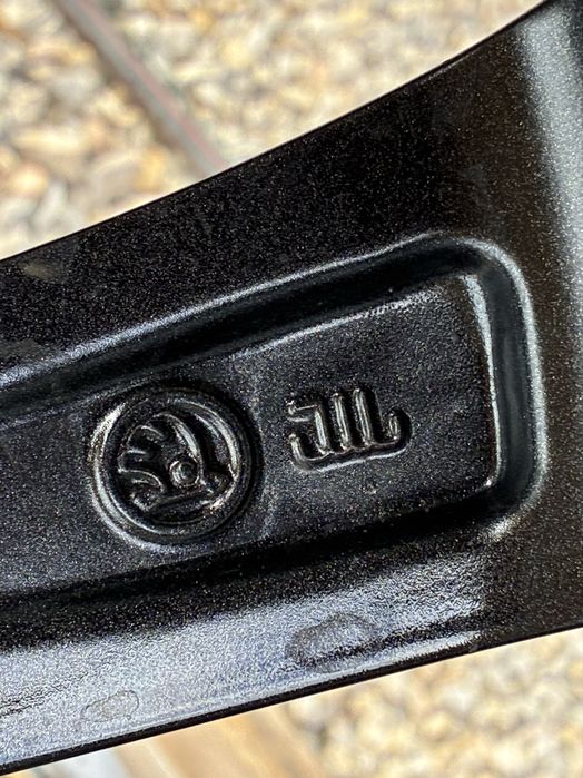 18 цола 5 х 112 мм Шкода Октавия , Фолксваген Голф , Skoda , VW