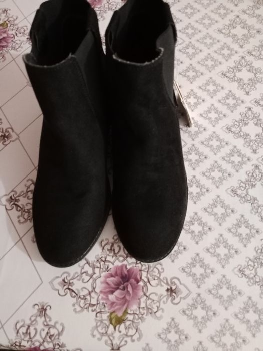 Ботинки осенние.