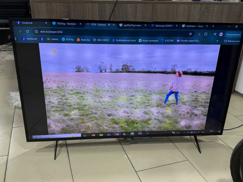Продавам Смарт Телевизор Philips 49